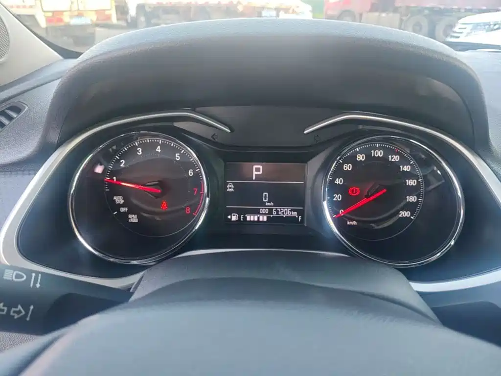 Chevrolet Cavalier — миниатюра 12