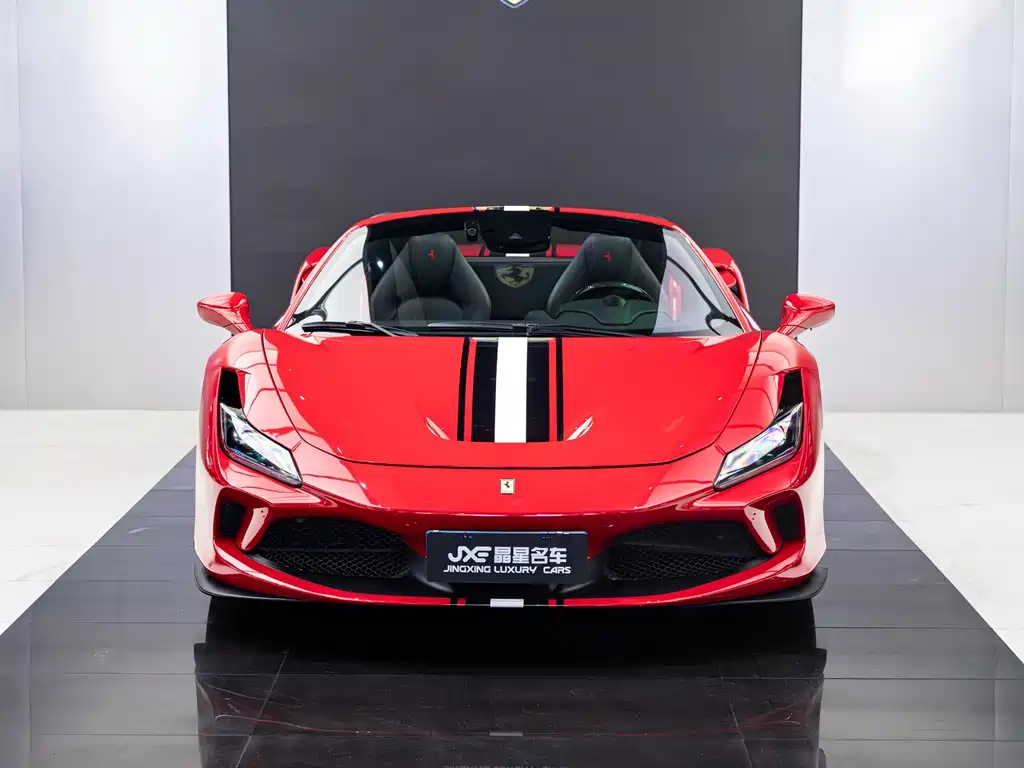 Ferrari F8 — миниатюра 2