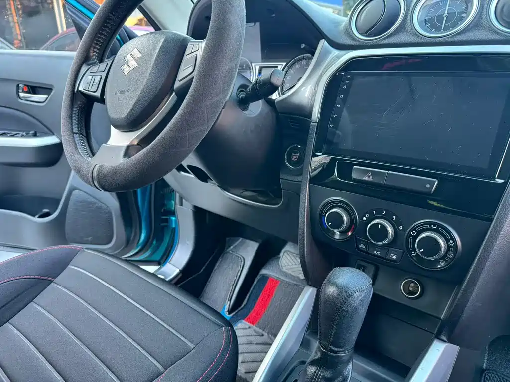 Suzuki Vitara — миниатюра 9
