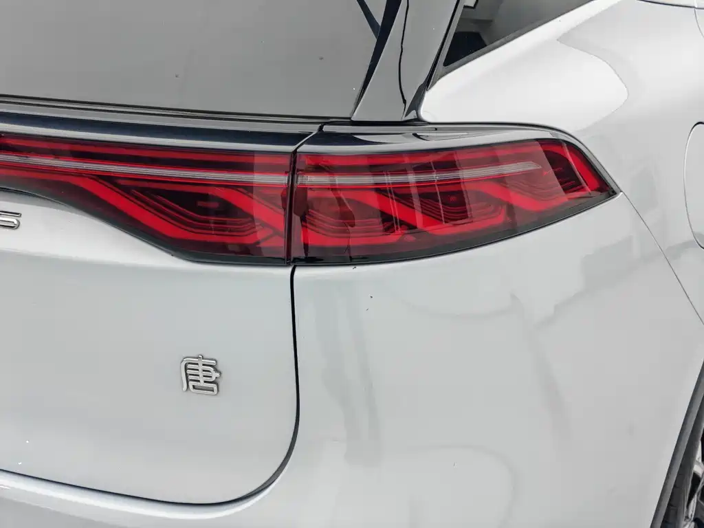 BYD Tang New Energy — миниатюра 7