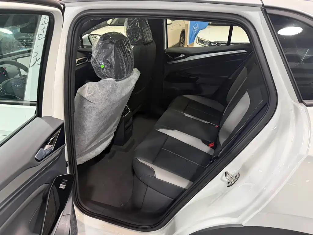 Volkswagen ID.4 CROZZ 2026 PURE