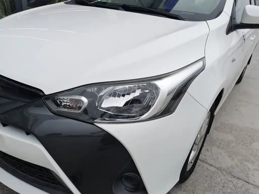 Toyota Yaris L — миниатюра 24