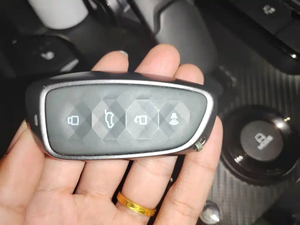 Haval Menglong New Energy — миниатюра 9