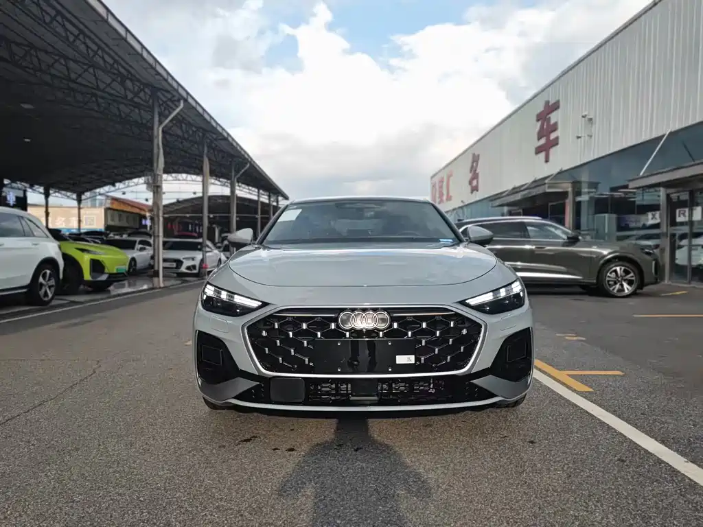 Audi A5L — миниатюра 2