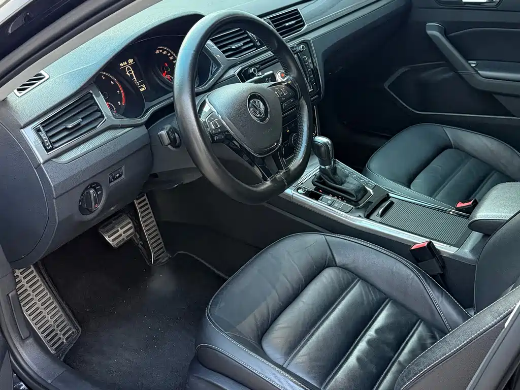 Volkswagen Passat — миниатюра 9