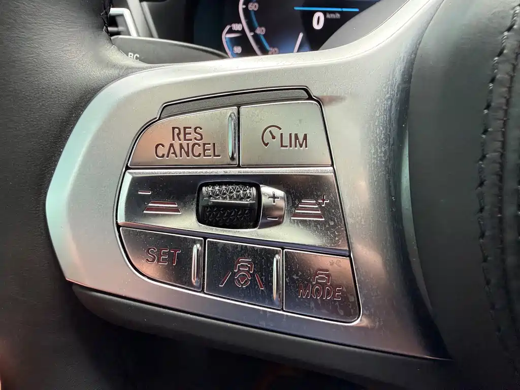 BMW iX3 — миниатюра 10