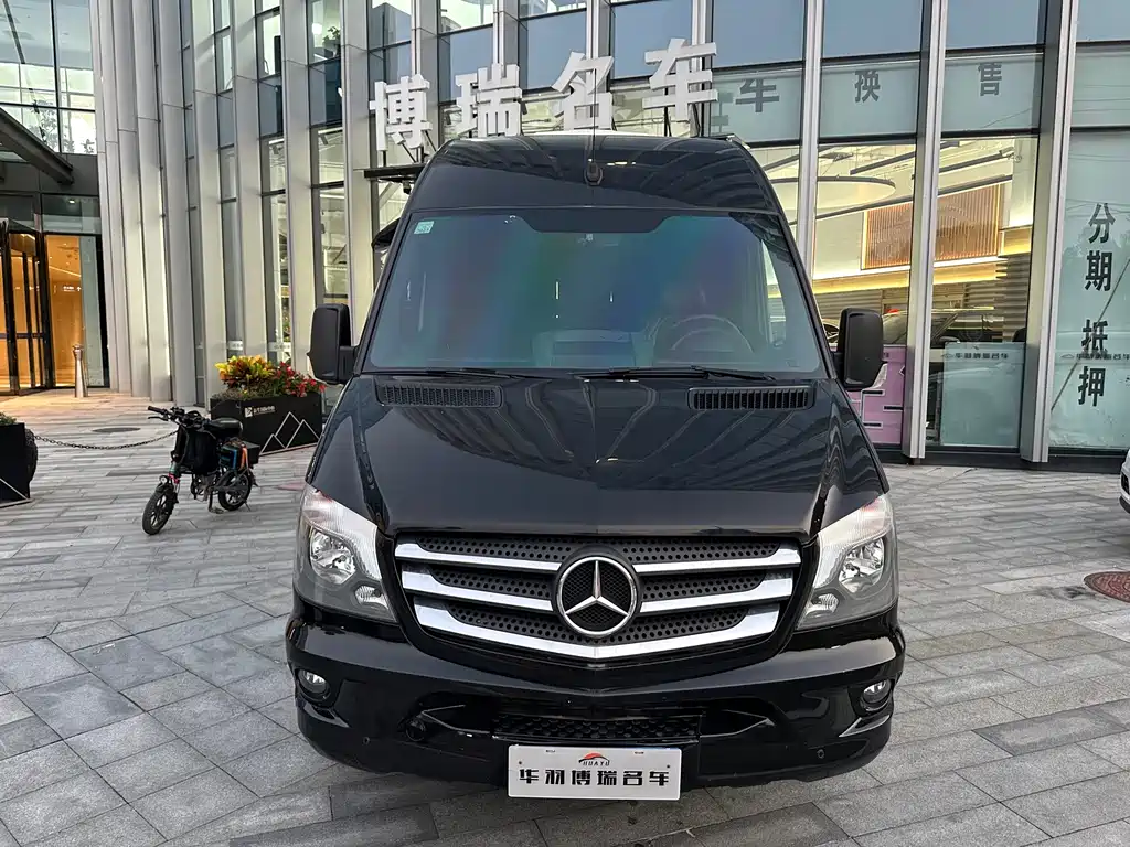 Mercedes-Benz Sprinter — миниатюра 2