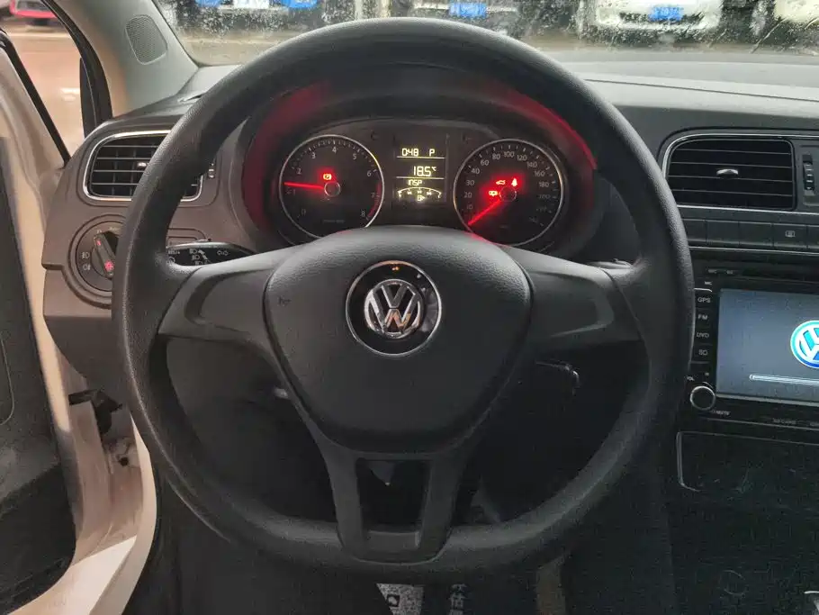 Volkswagen Polo — миниатюра 15