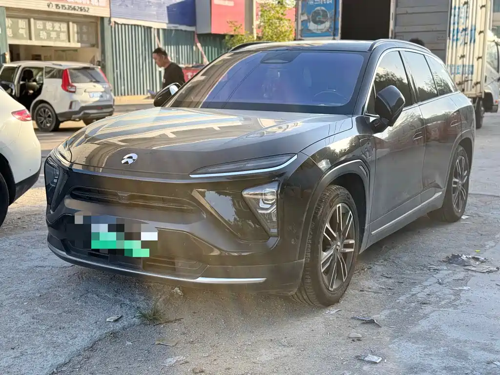 NIO ES6