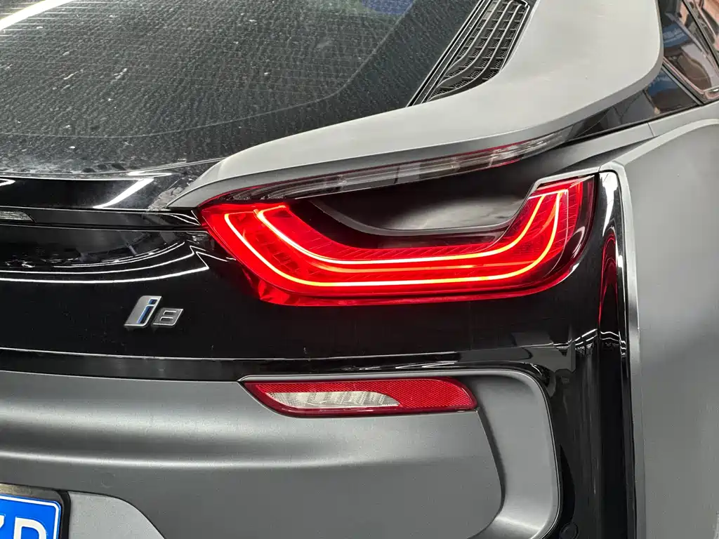 BMW i8 — миниатюра 18
