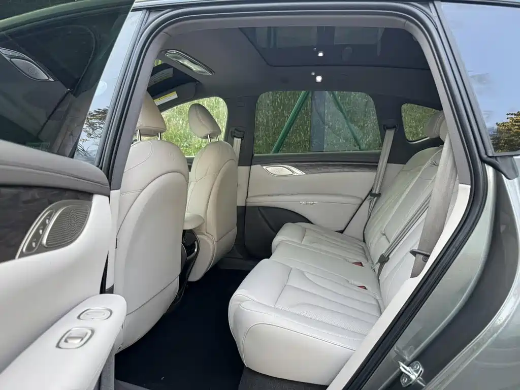 ZHIJI AUTOMOBILE ZHIJI LS7