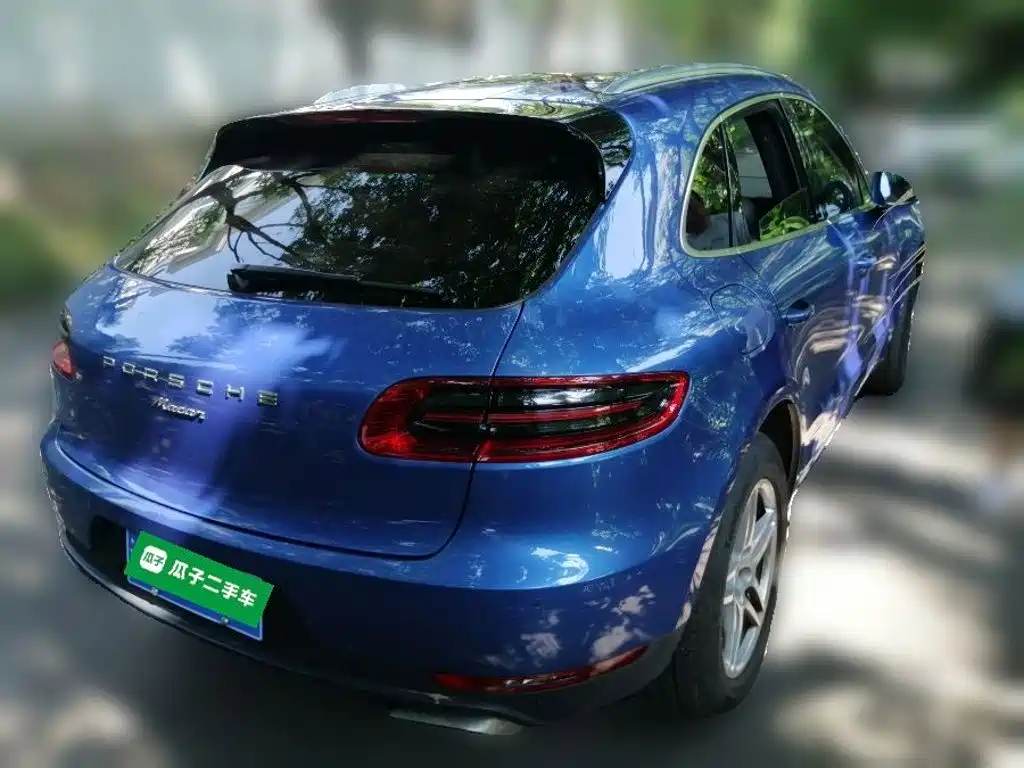 Porsche Macan — миниатюра 6