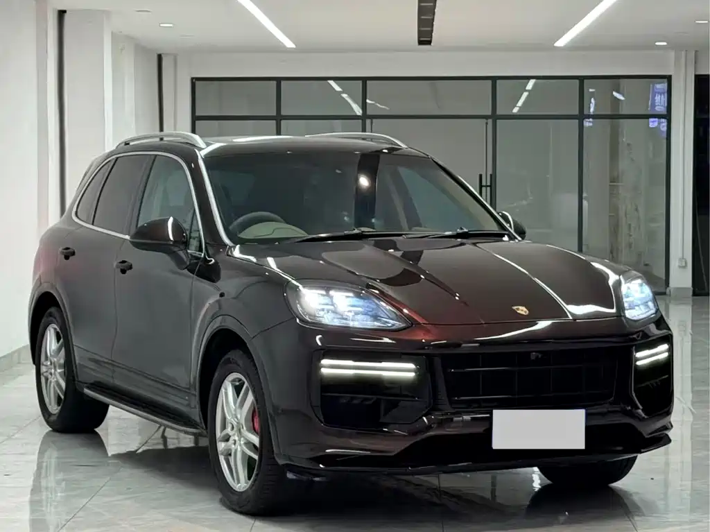 Porsche Cayenne — миниатюра 3