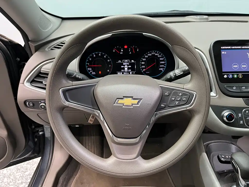 Chevrolet Malibu XL — миниатюра 8