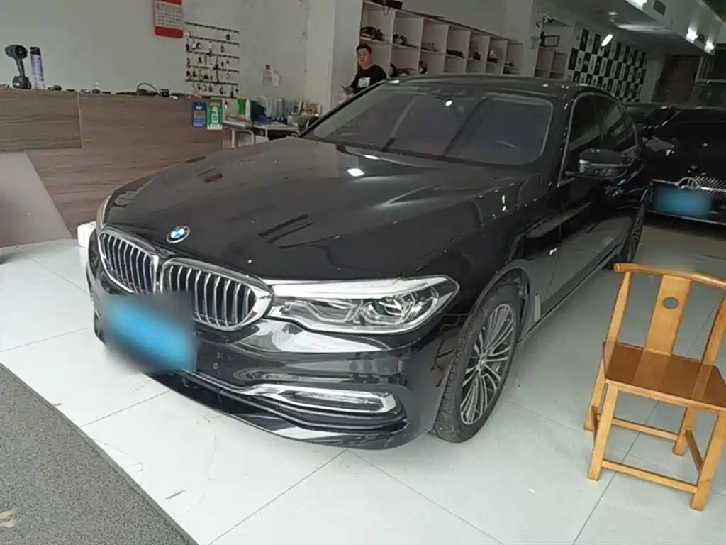 BMW 5 Series 2018