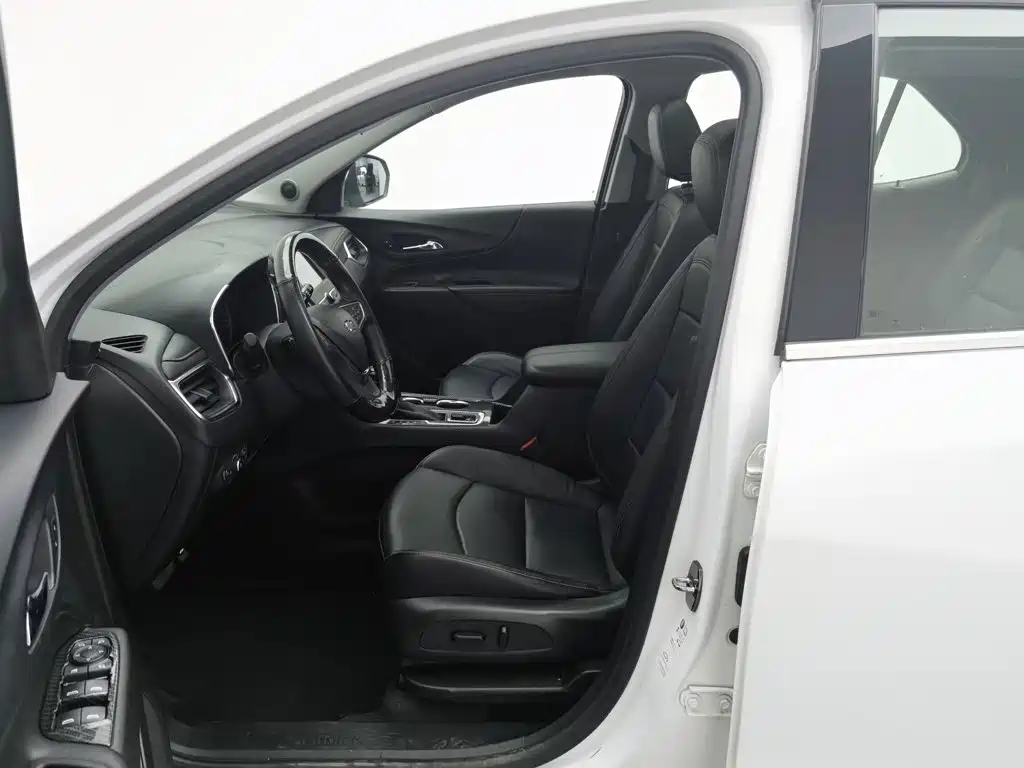 Chevrolet Equinox — миниатюра 10