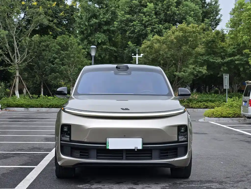 Li Auto Li L9 — миниатюра 2