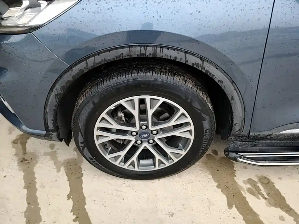 Ford Escape — миниатюра 23