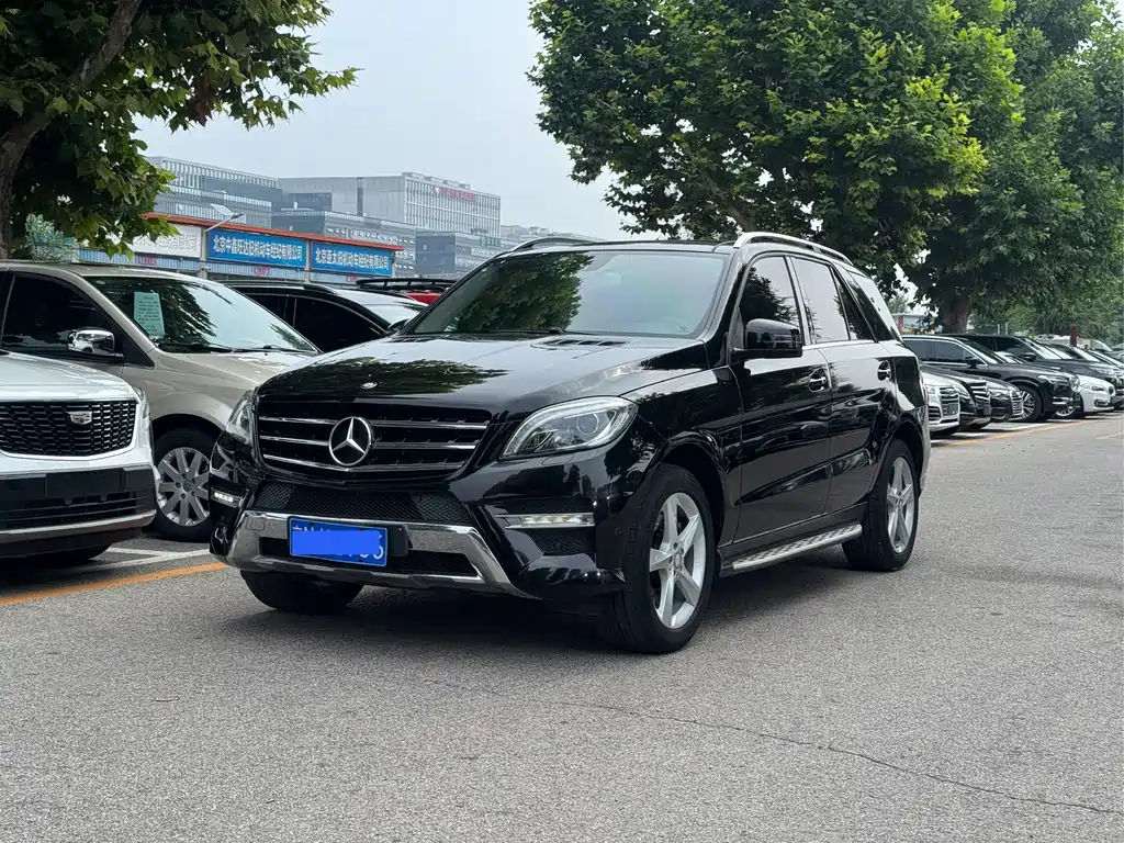 Mercedes-Benz M-Class