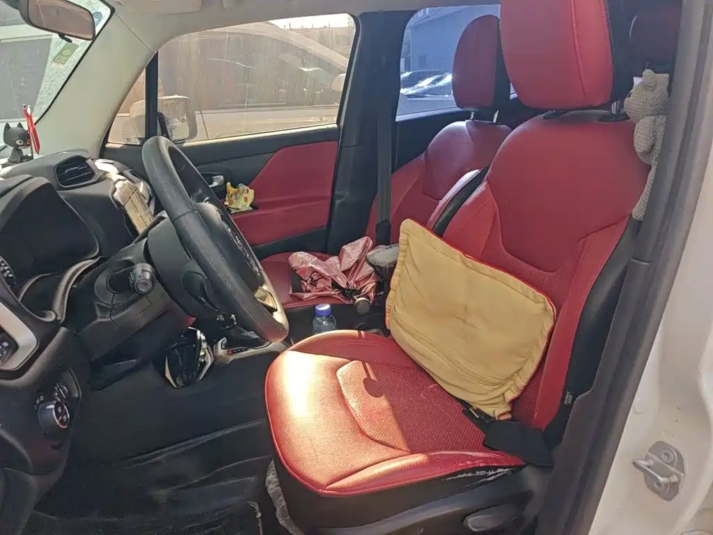 Jeep Renegade — миниатюра 16