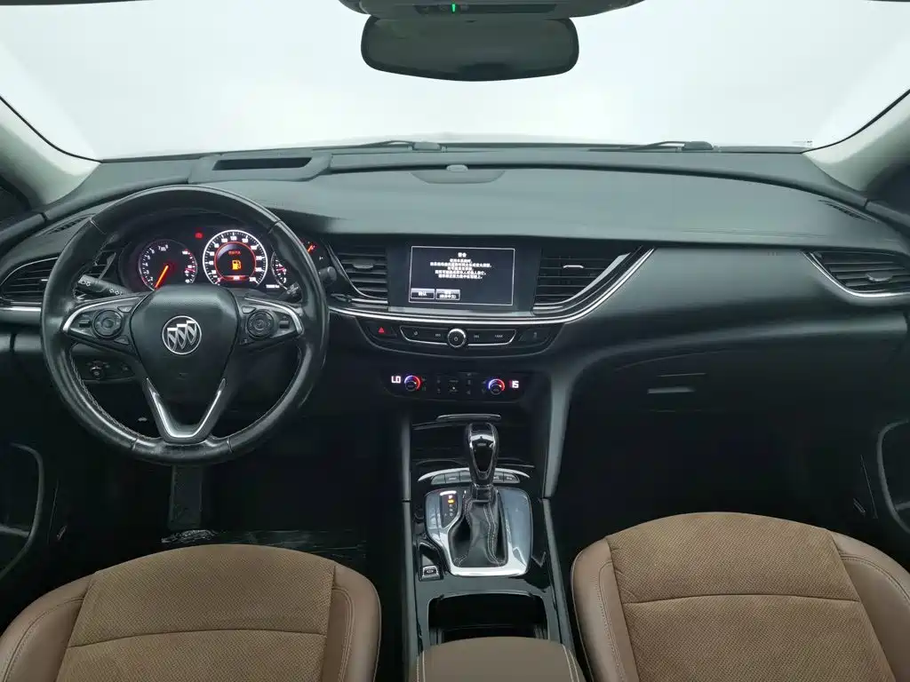 Buick Regal — миниатюра 5