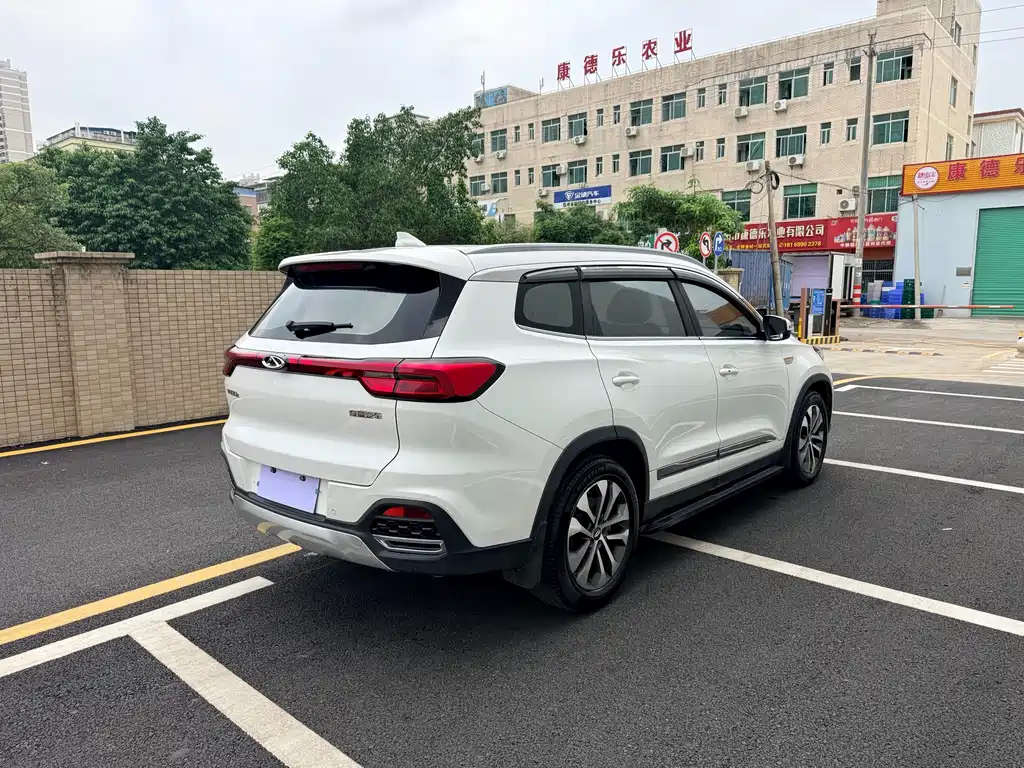 Chery Tiggo 8 — миниатюра 9