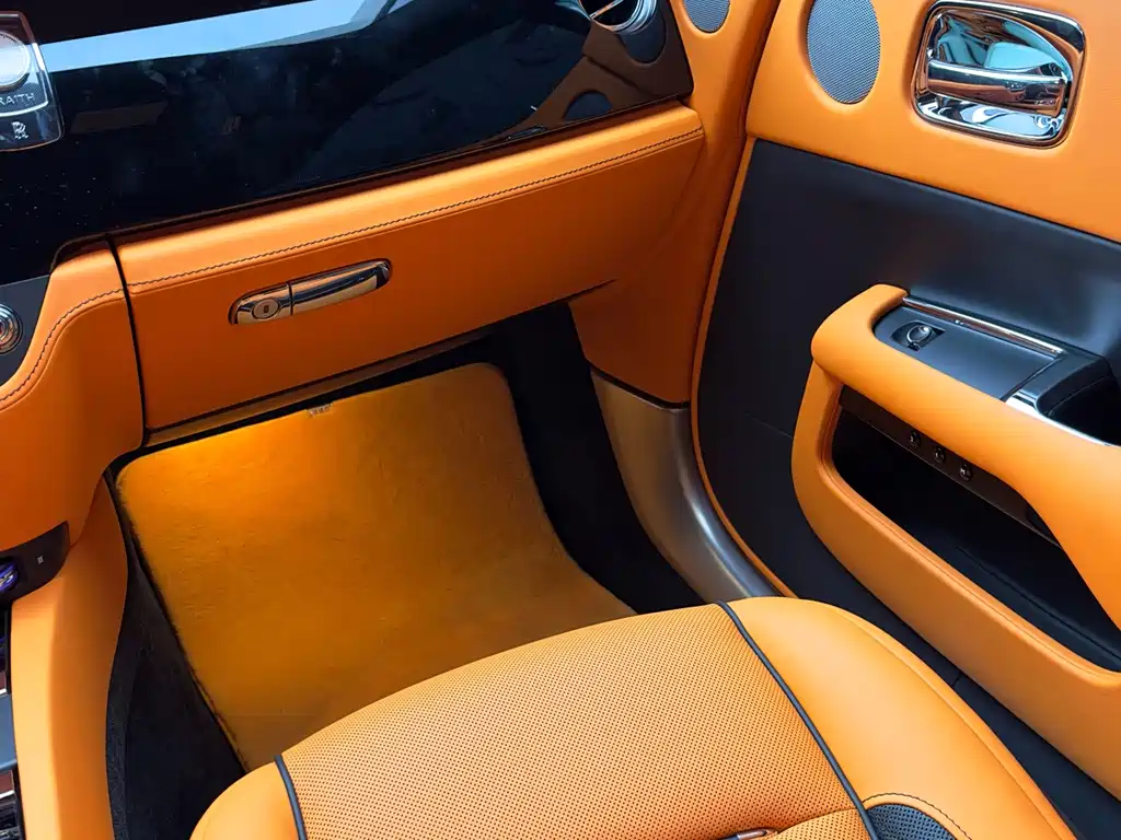 Rolls-Royce Wraith — миниатюра 8