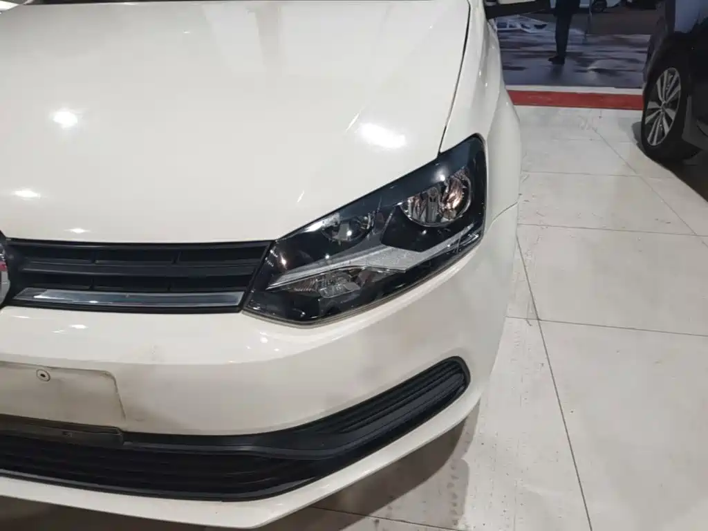 Volkswagen Polo — миниатюра 24