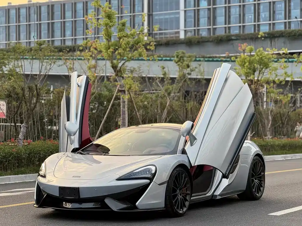 Купить McLaren 570