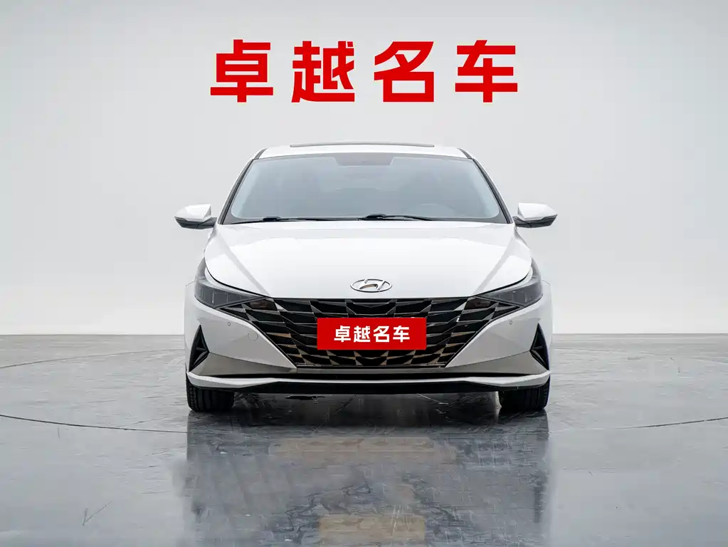 Hyundai Elantra — миниатюра 2