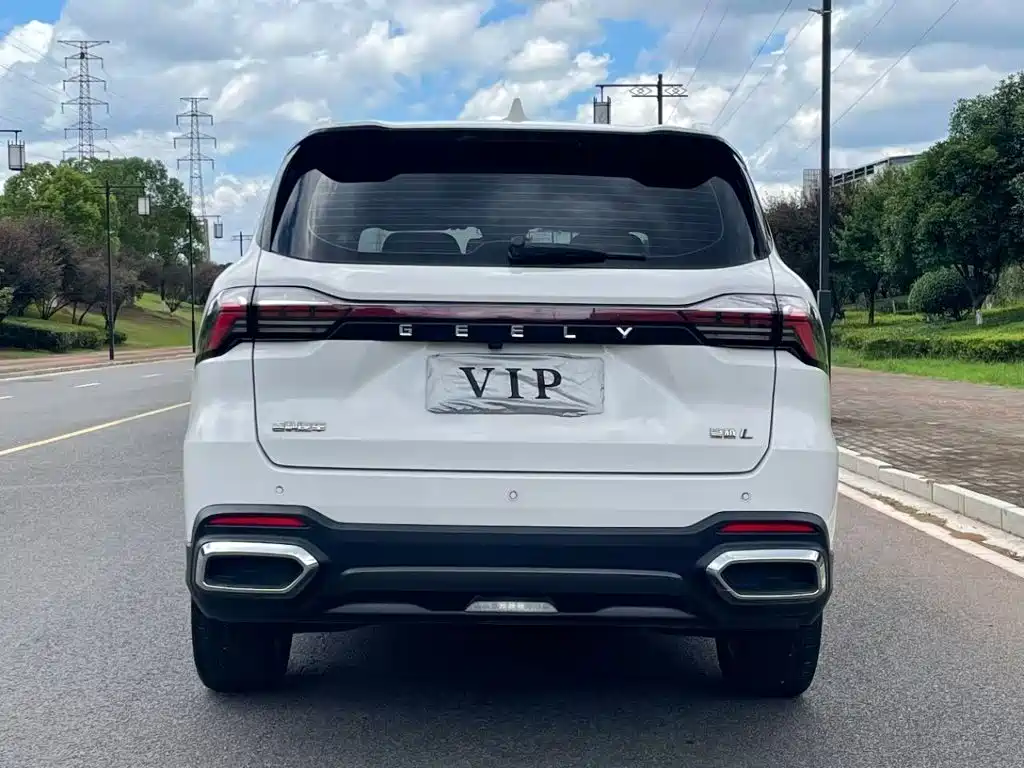 Geely Haoyue L — миниатюра 6