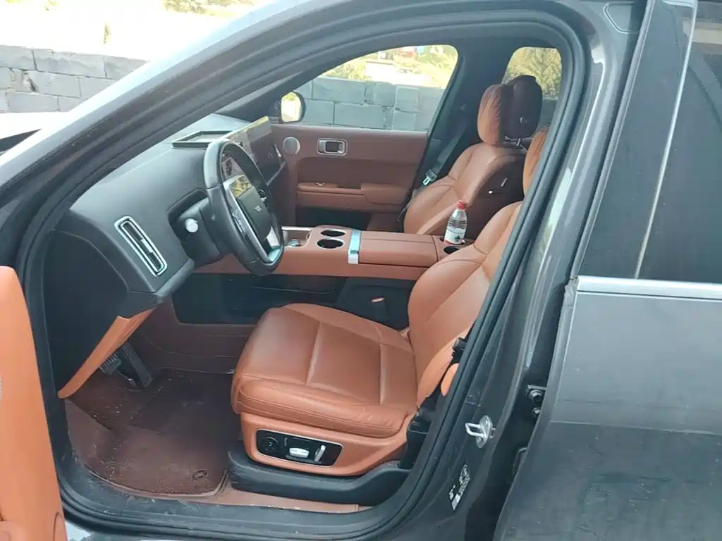 Li Auto Li L8 — миниатюра 15
