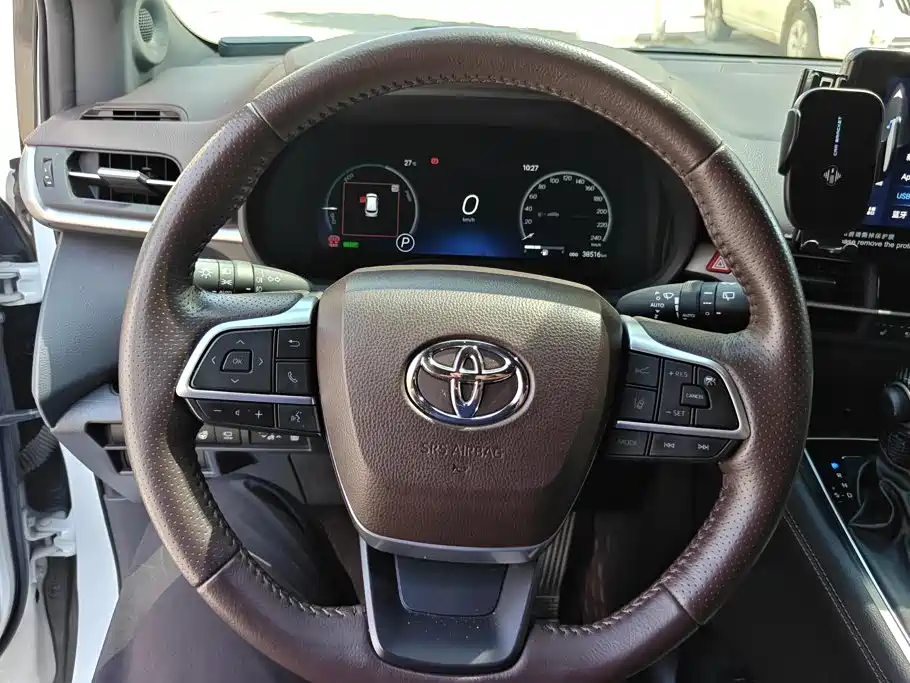 Toyota Sienna — миниатюра 15