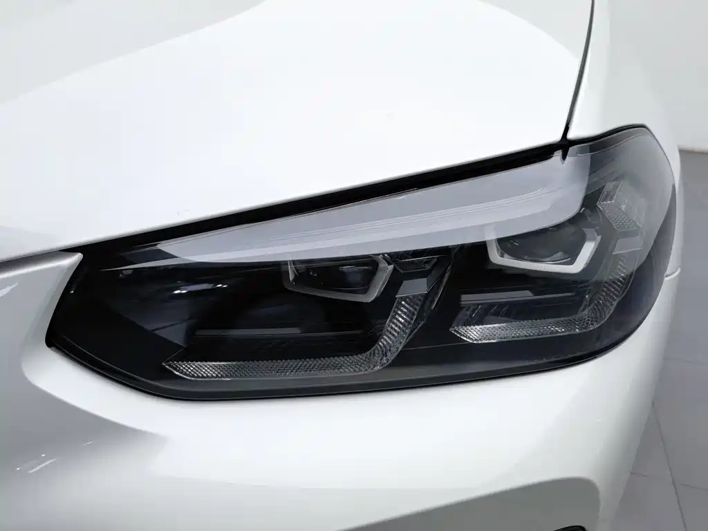 BMW X3 — миниатюра 7