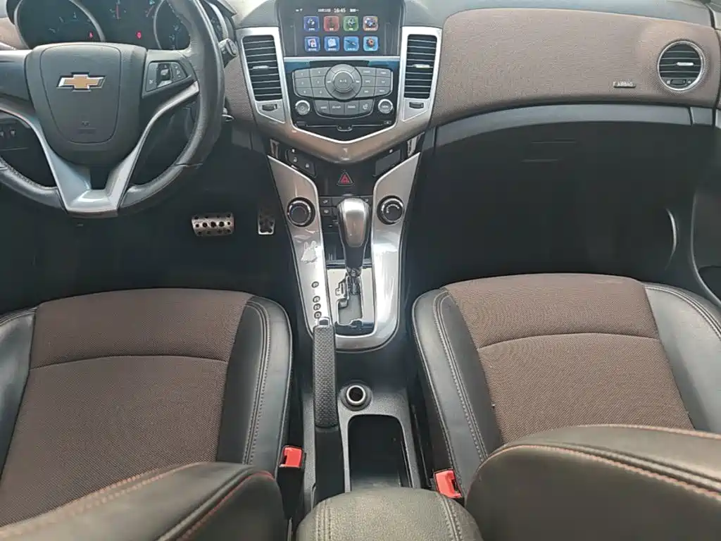 Chevrolet Cruze — миниатюра 14