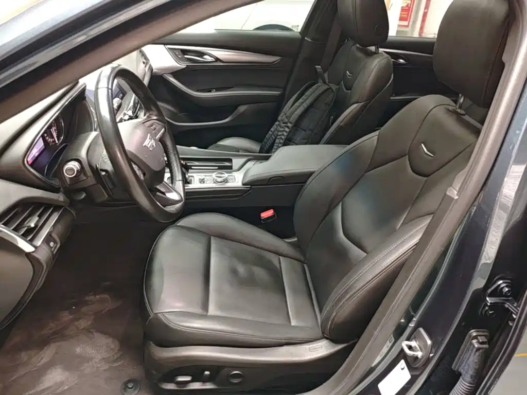 Cadillac CT5 — миниатюра 15