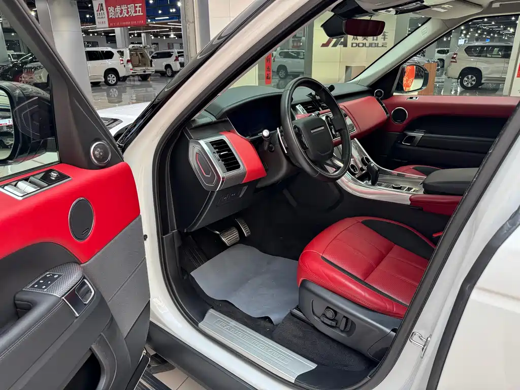 Land Rover Sport — миниатюра 4