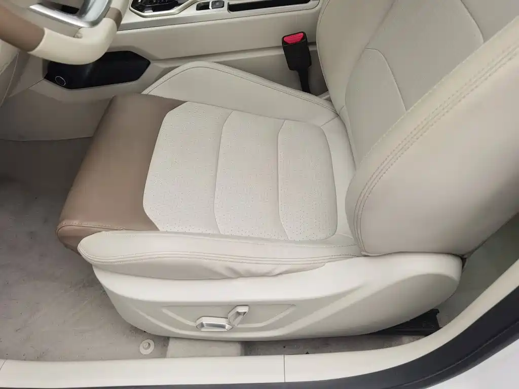 Geely Icon — миниатюра 20