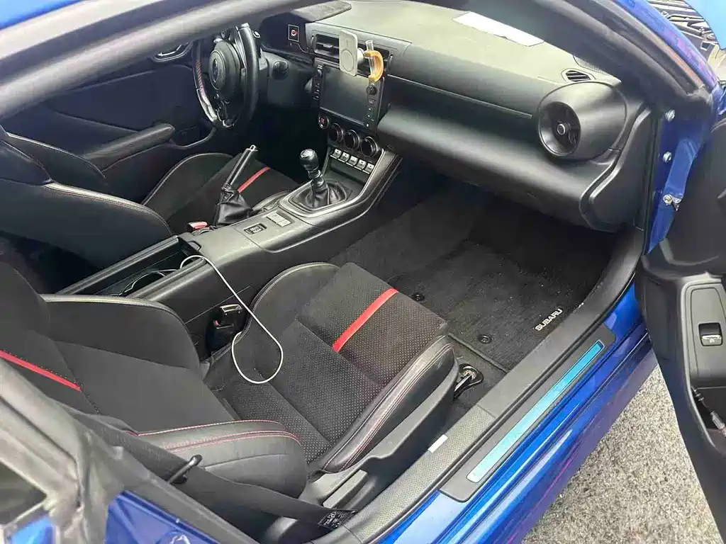 Subaru BRZ — миниатюра 2