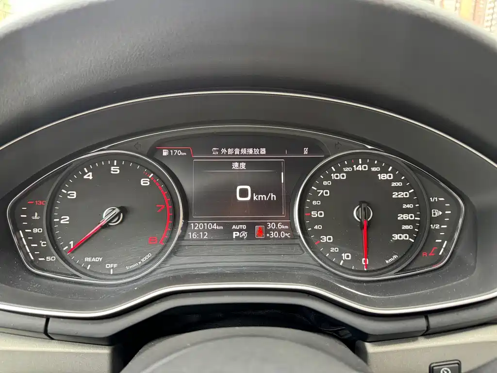Audi A4L — миниатюра 5