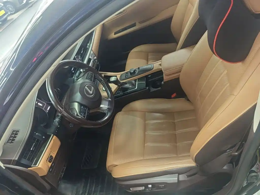 Lexus ES — миниатюра 15