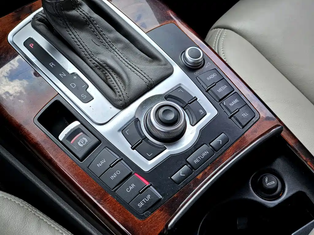 Audi A6L — миниатюра 23