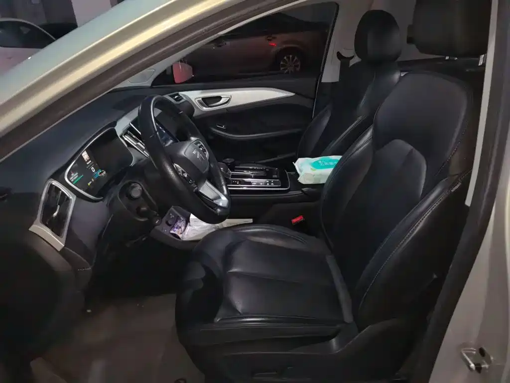 Roewe Feifan ER6 — миниатюра 11