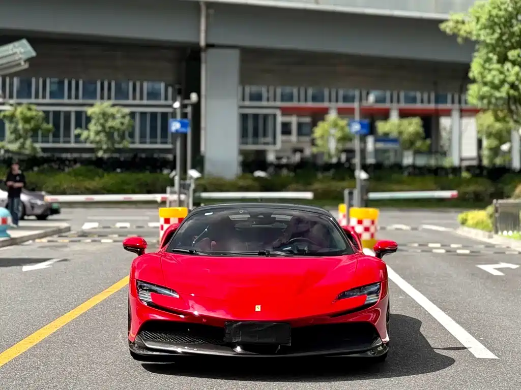 Ferrari SF90