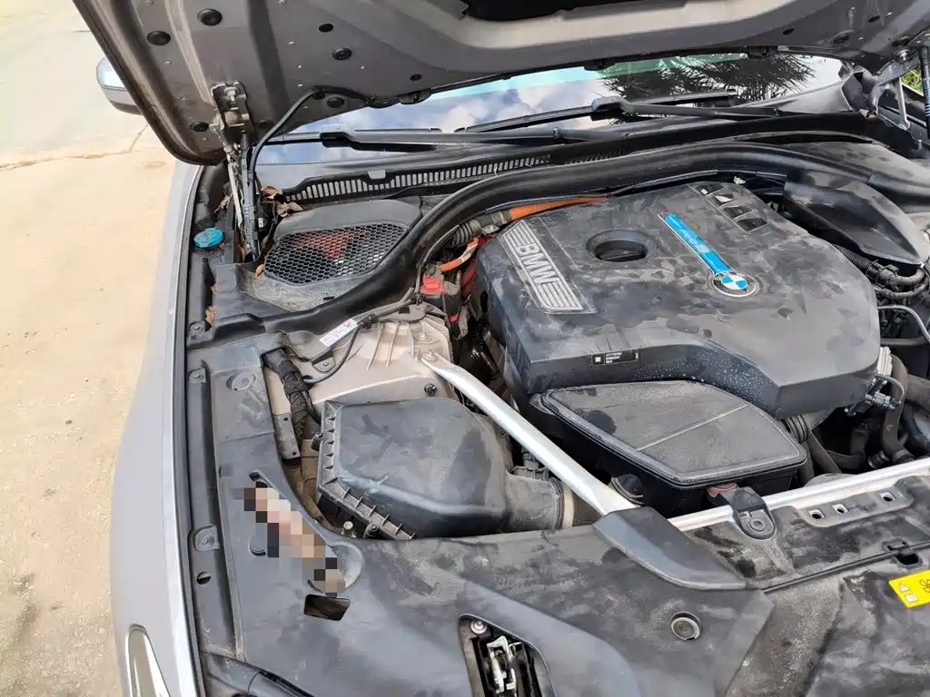 BMW 5 Series New Energy — миниатюра 20