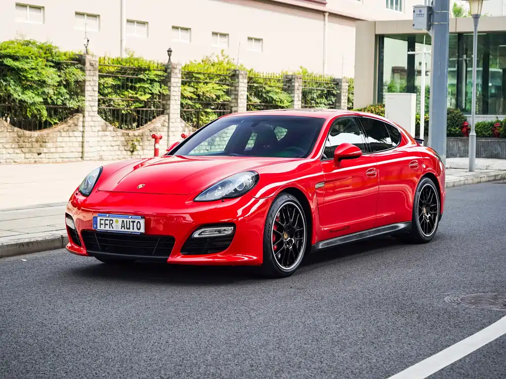 Porsche Panamera 2013