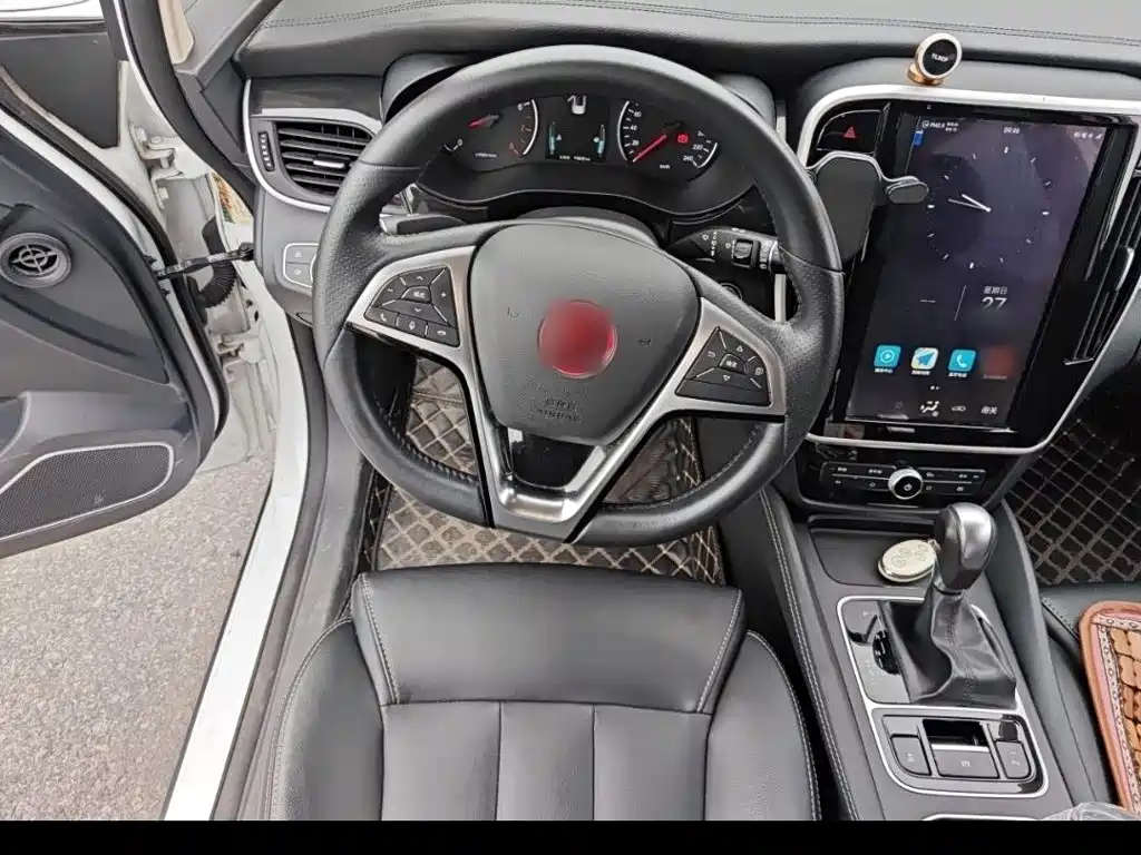 BYD MAX — миниатюра 16
