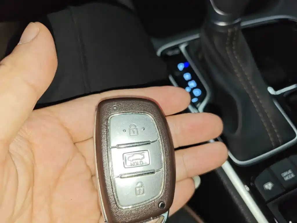 Hyundai Sonata — миниатюра 9