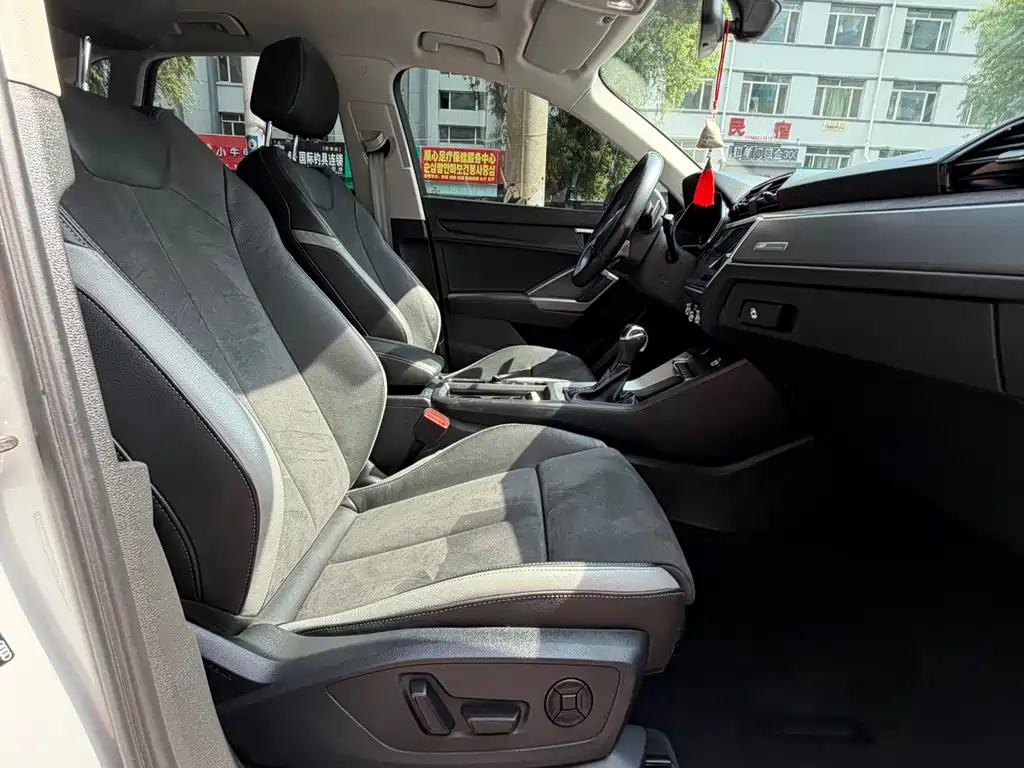 Audi Q3 — миниатюра 15