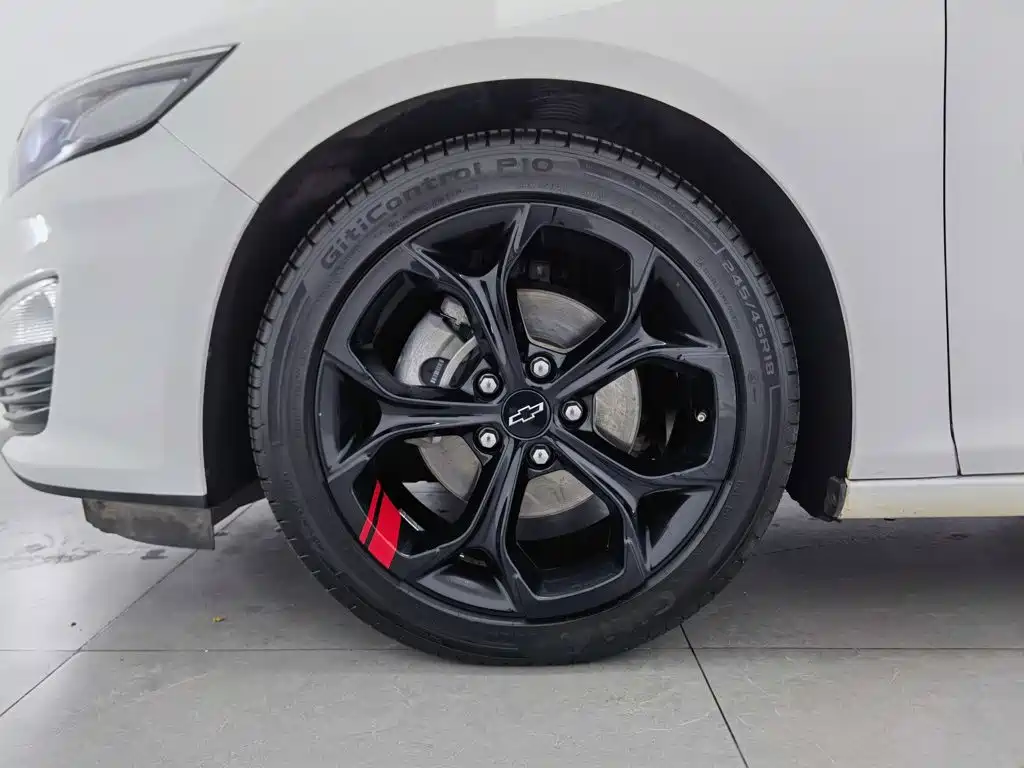 Chevrolet Malibu XL — миниатюра 17